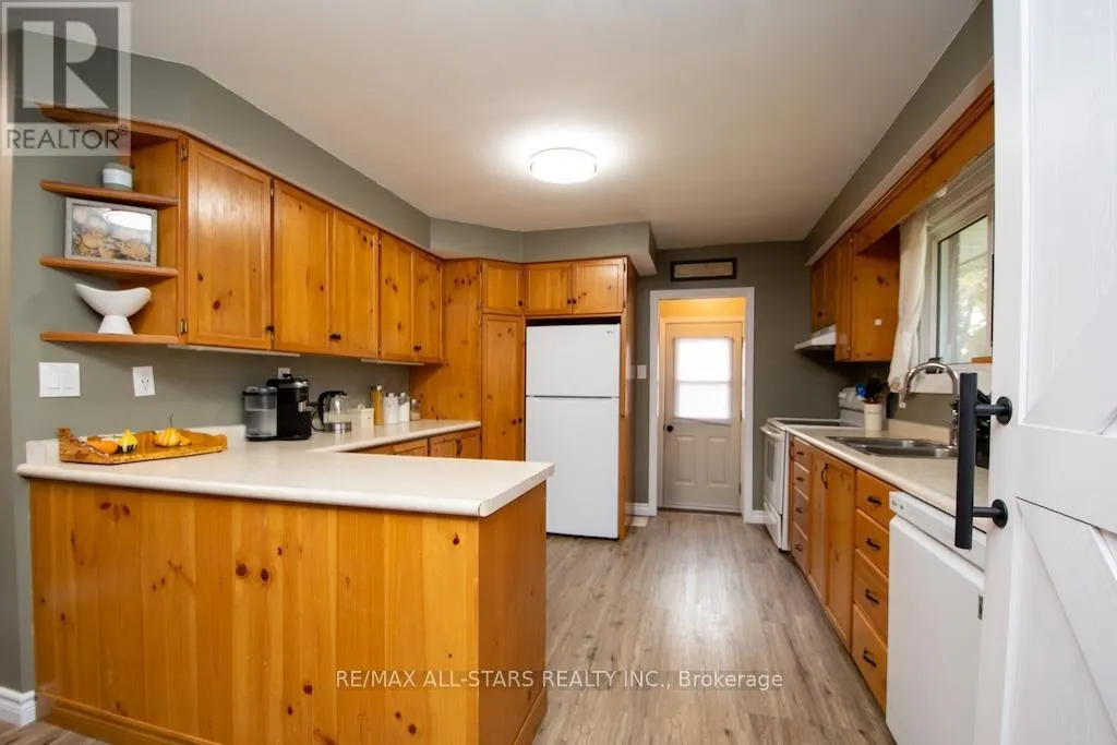 25 MARYKNOLL AVENUE