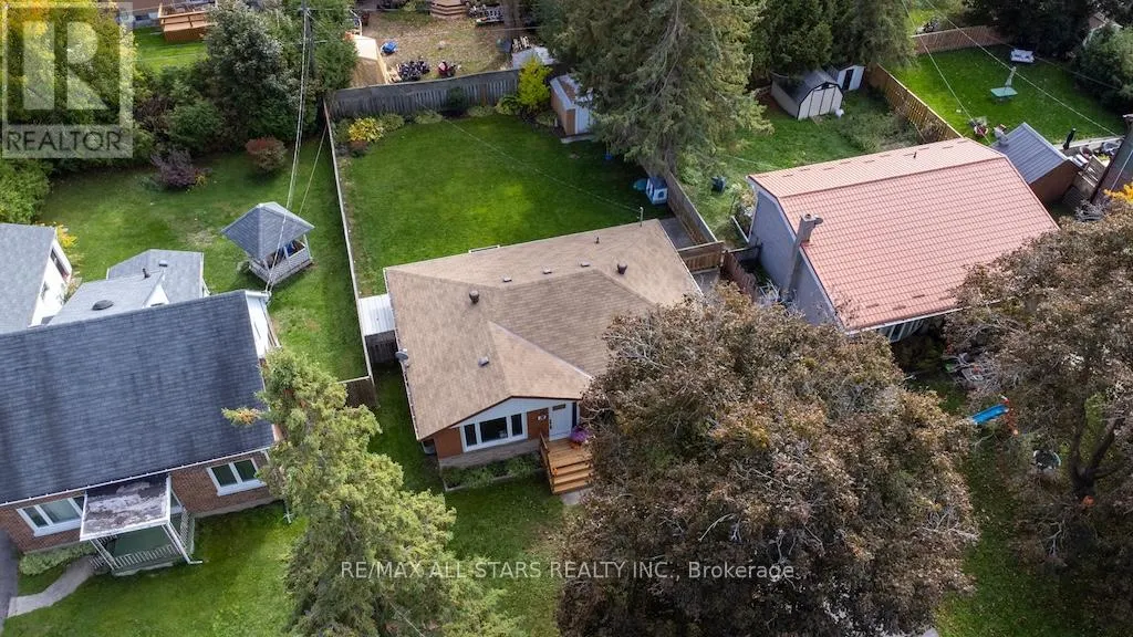 25 MARYKNOLL AVENUE