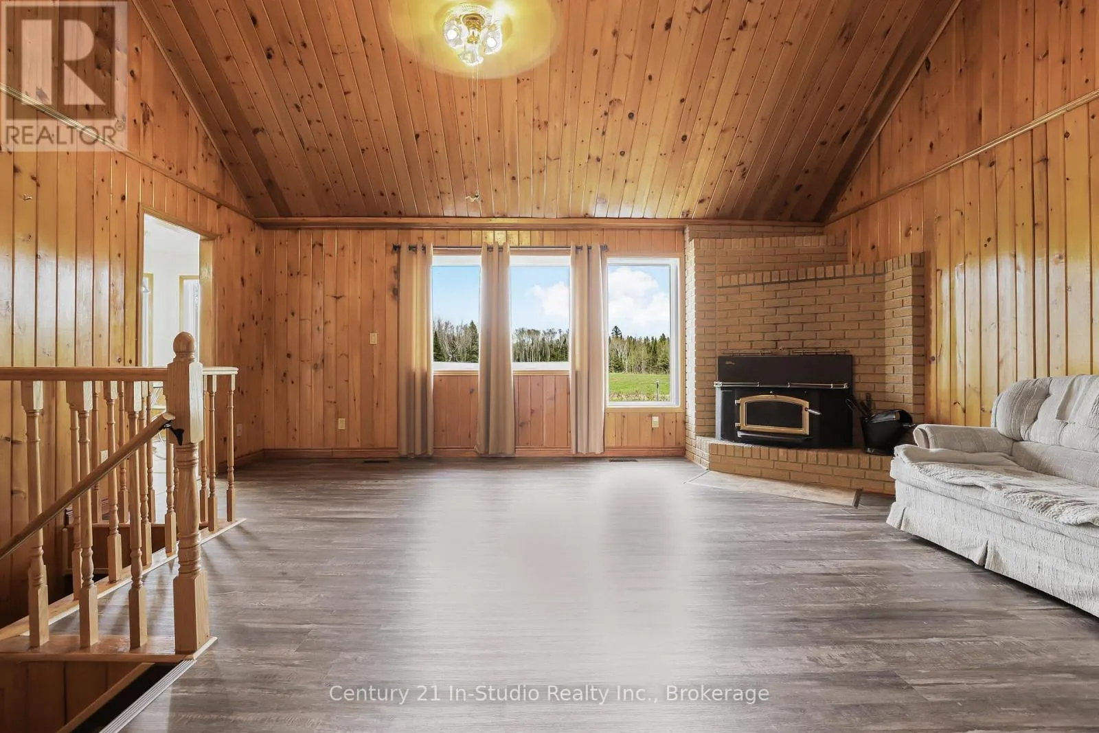 453157 GREY ROAD 2
