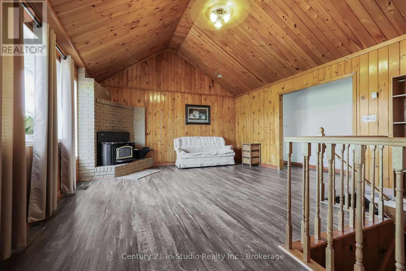 453157 GREY ROAD 2