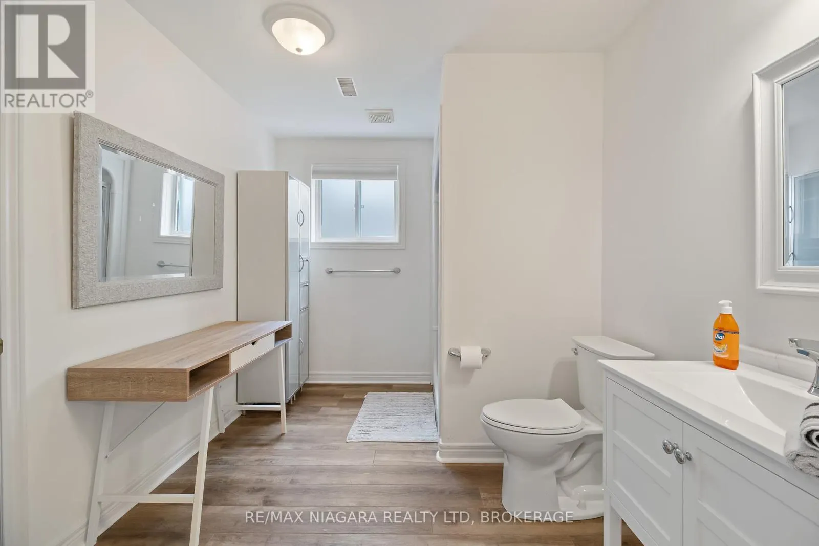 8311 VEGTER COURT