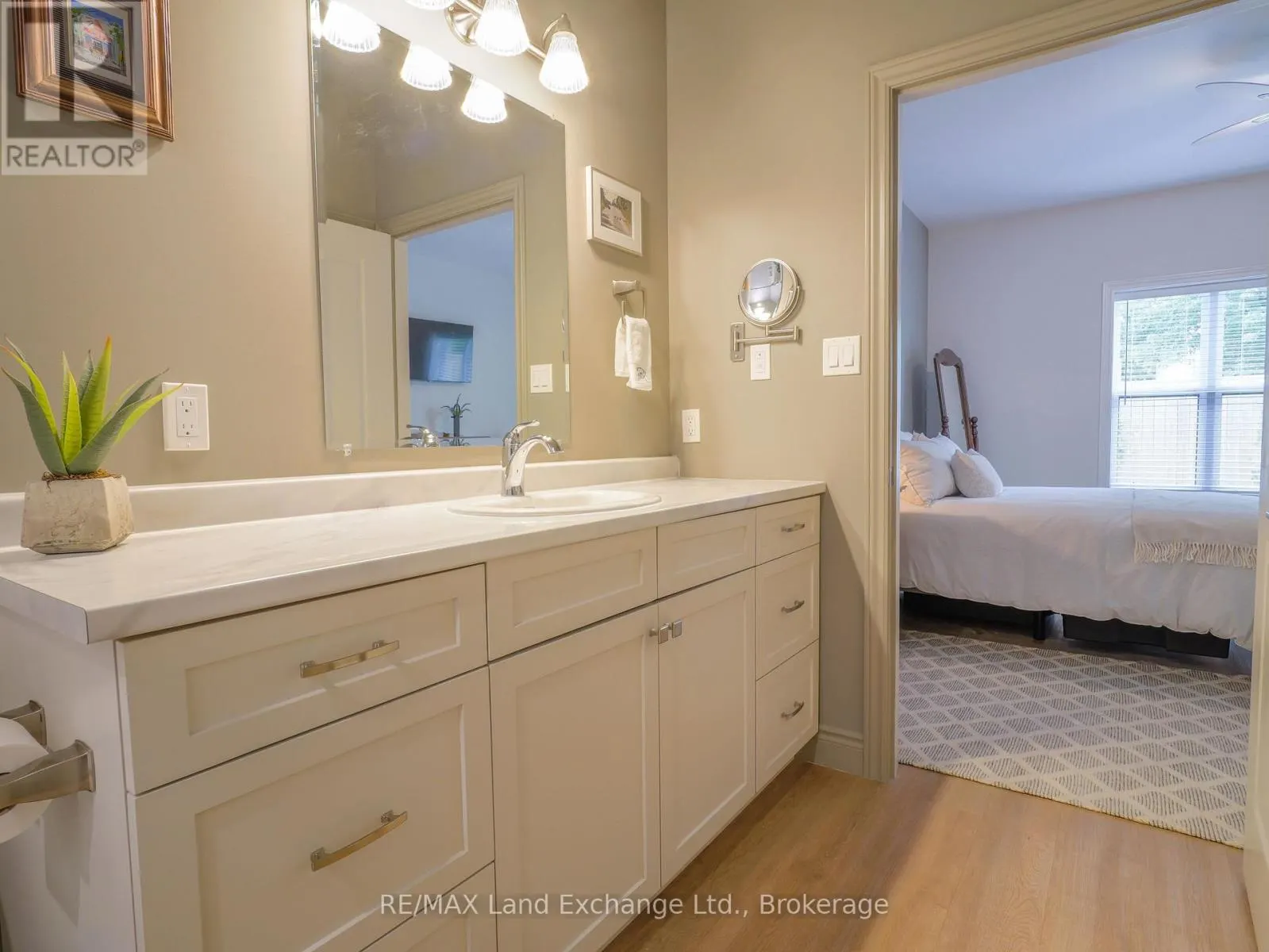 1 - 775 CAMPBELL AVENUE, #1