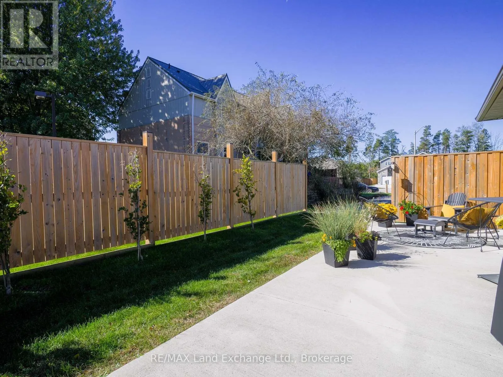 1 - 775 CAMPBELL AVENUE, #1