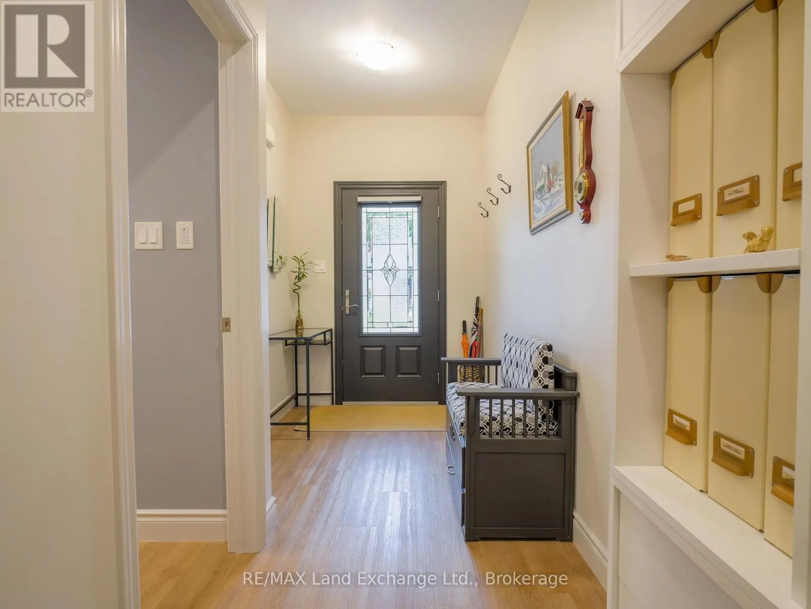 1 - 775 CAMPBELL AVENUE, #1