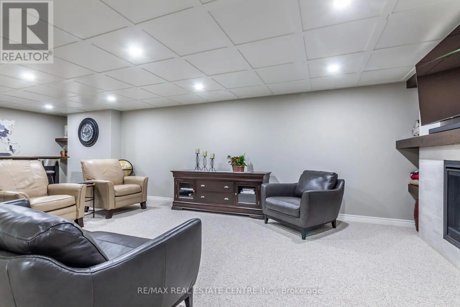 16 - 71 BEASLEY CRESCENT