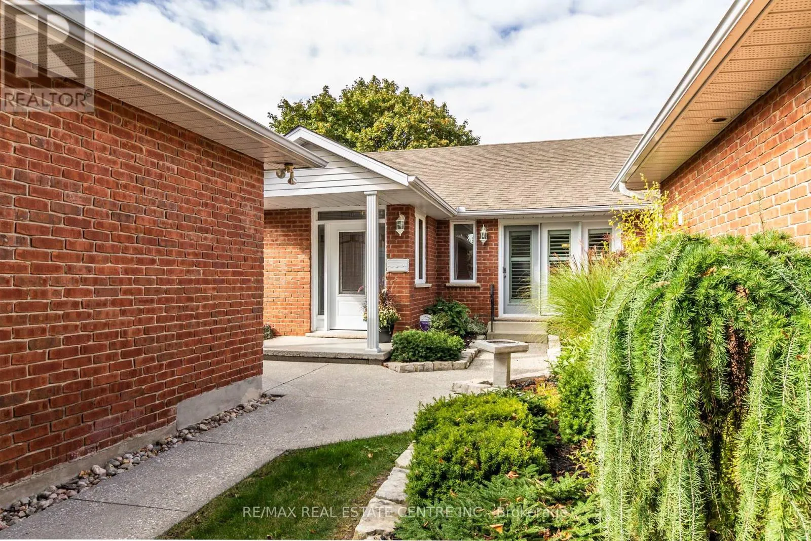 16 - 71 BEASLEY CRESCENT