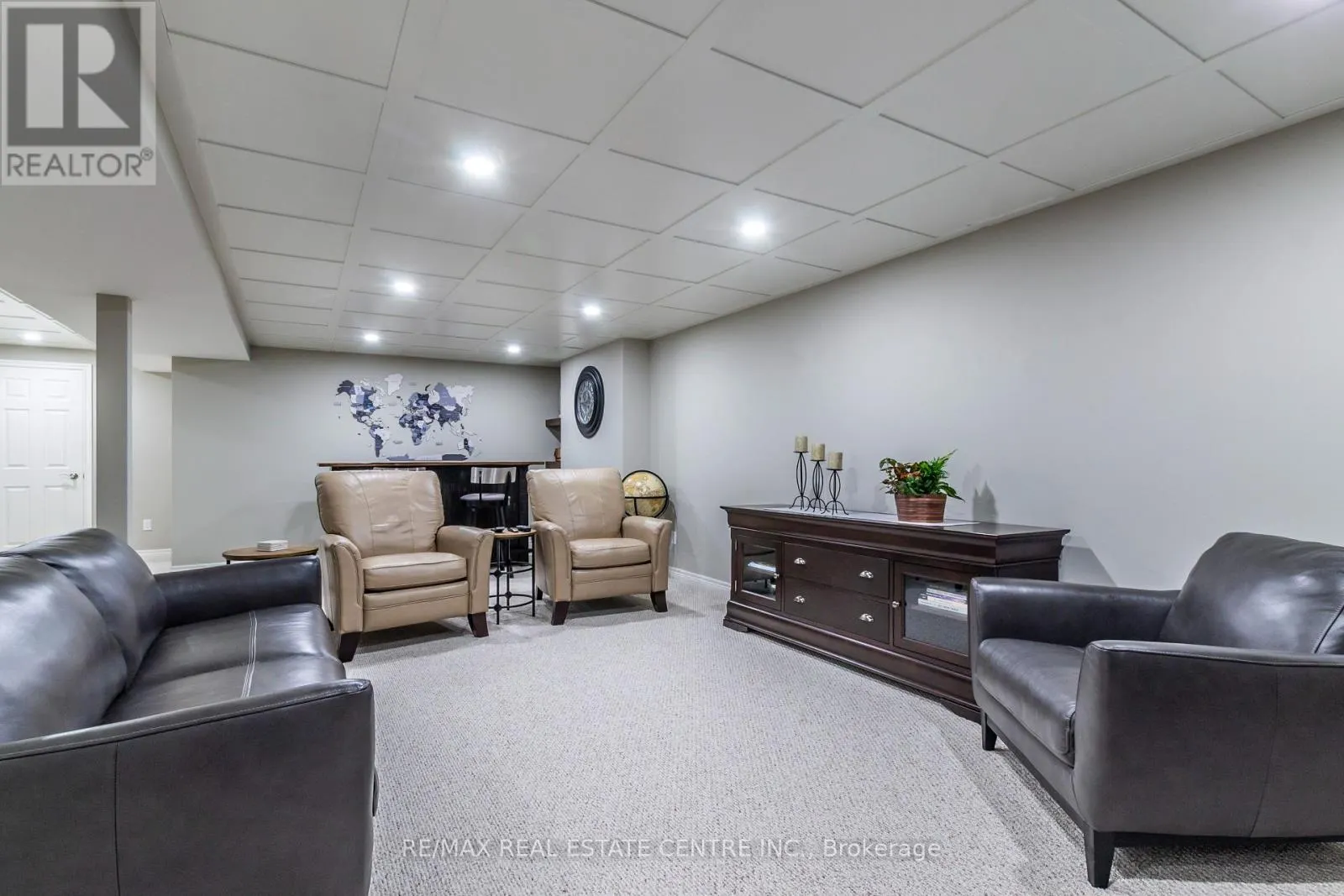 16 - 71 BEASLEY CRESCENT