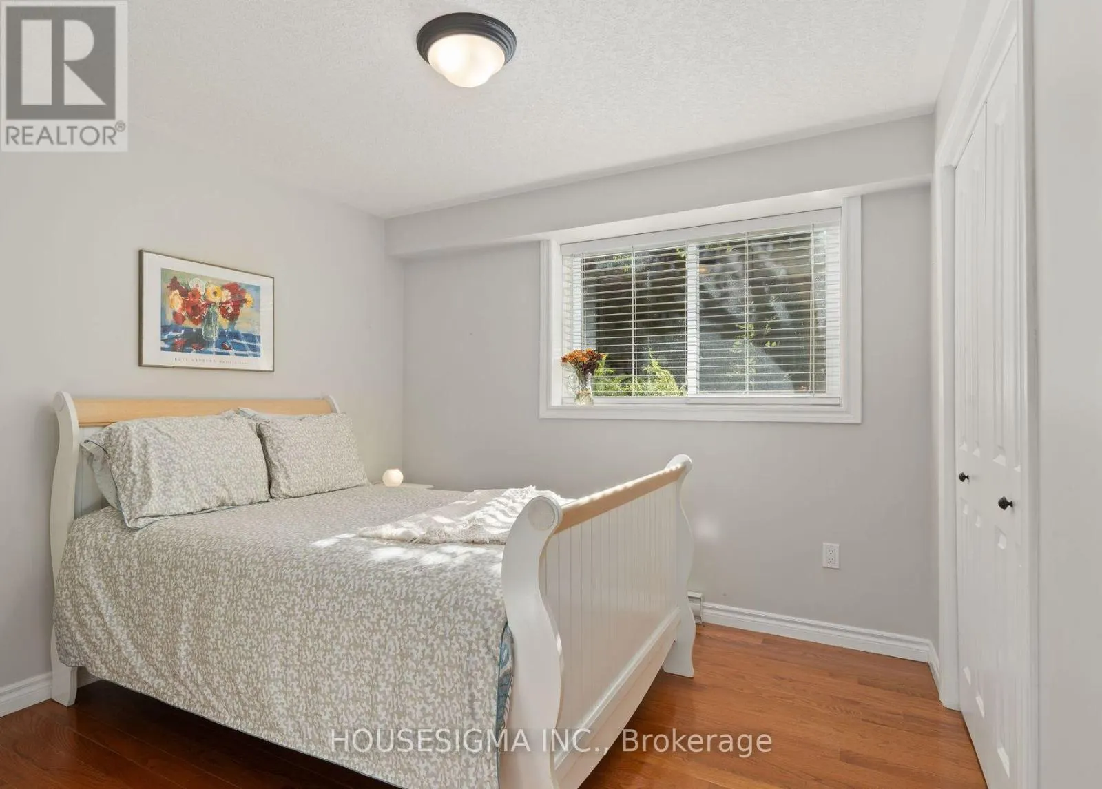 8 MOUNT PLEASANT ROAD