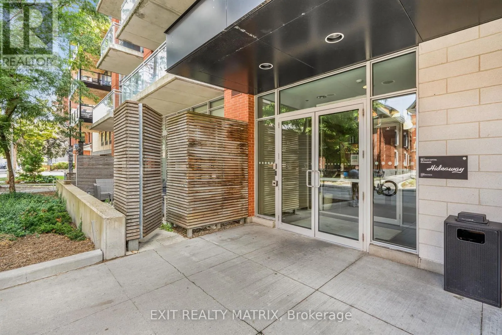 749 - 340 MCLEOD STREET