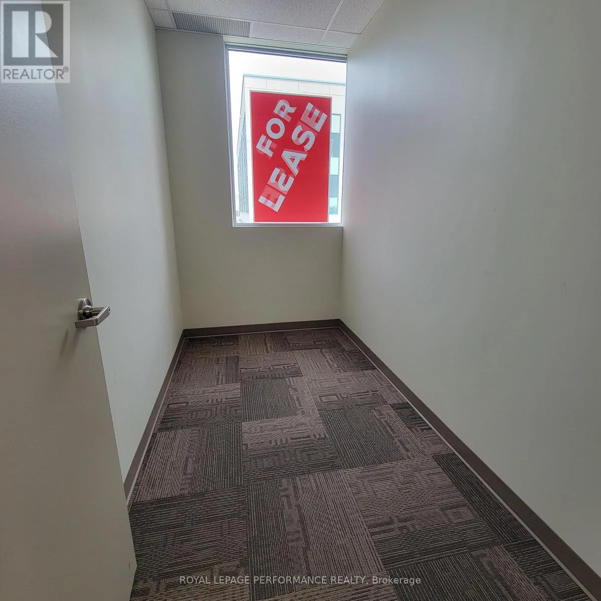 200 - 4471 INNES ROAD