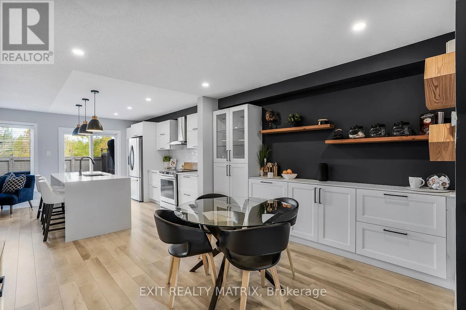 180 SOLEIL AVENUE