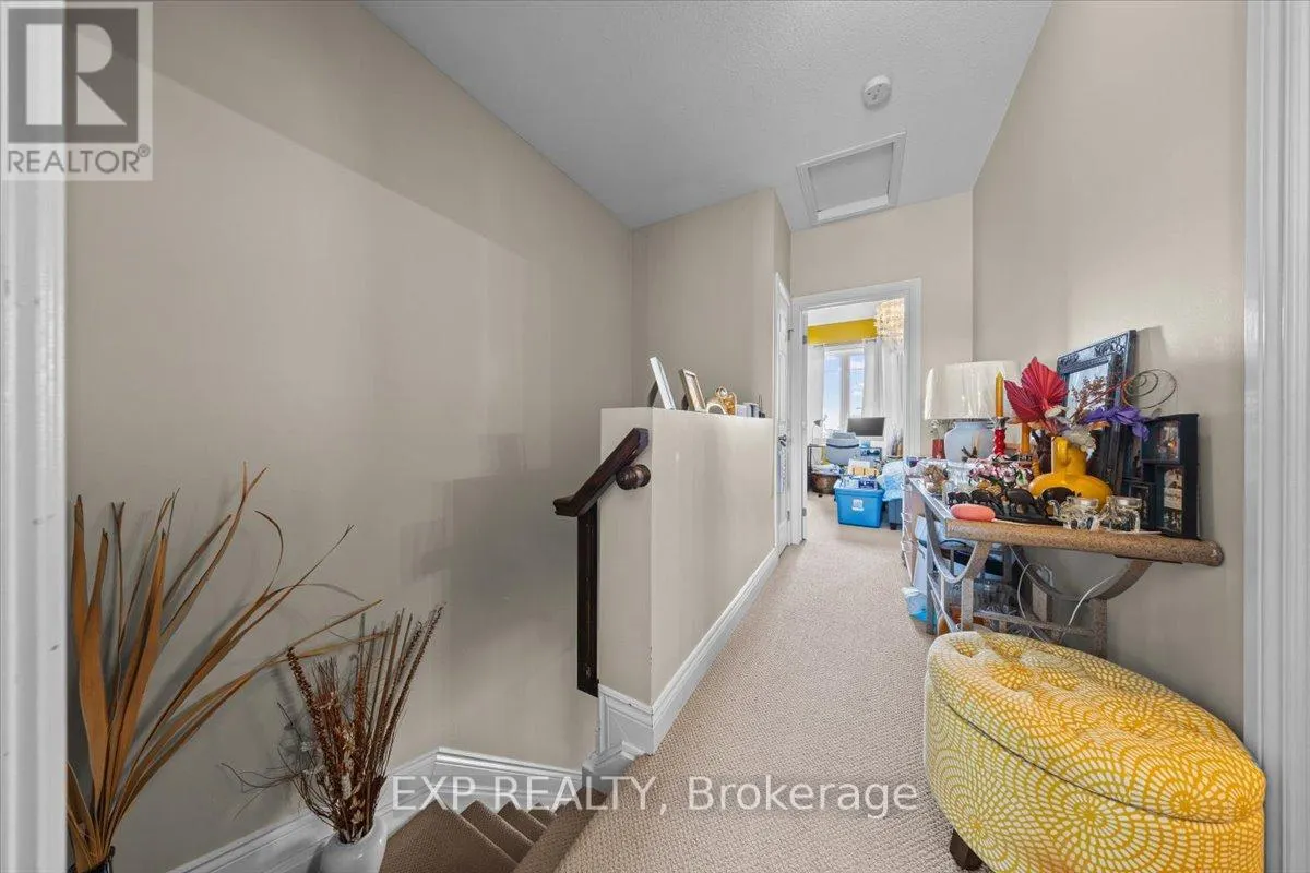 290 ESPIN HEIGHTS