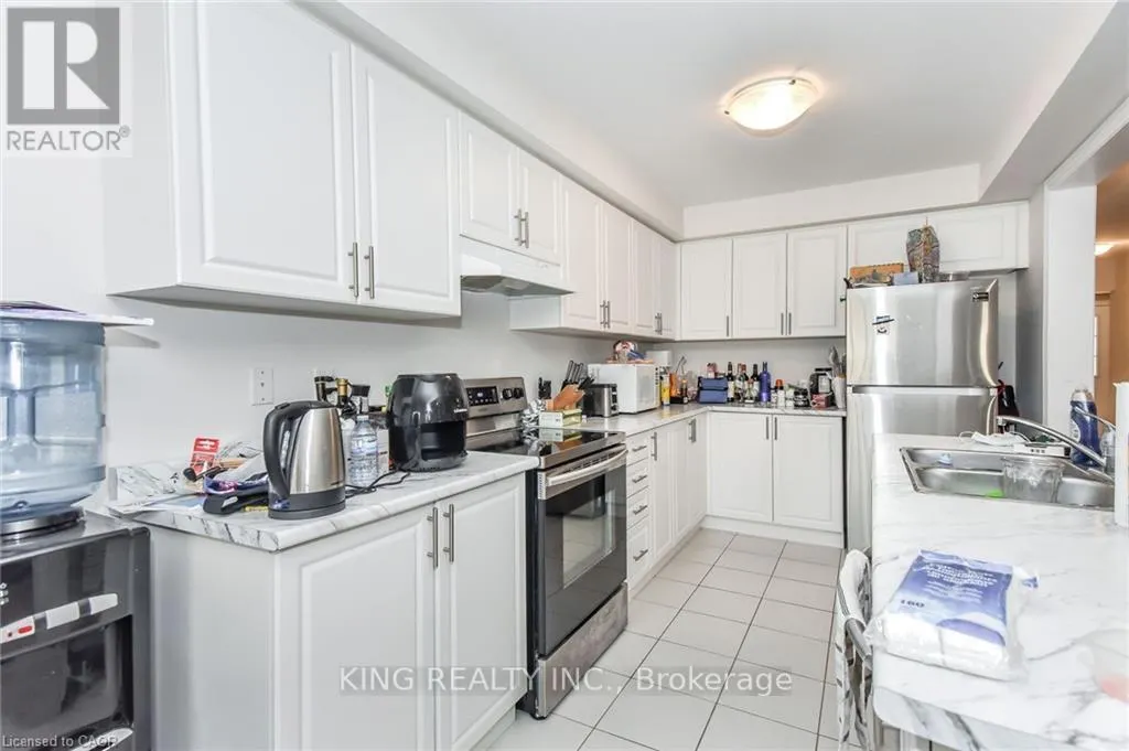 26 - 470 LINDEN DRIVE