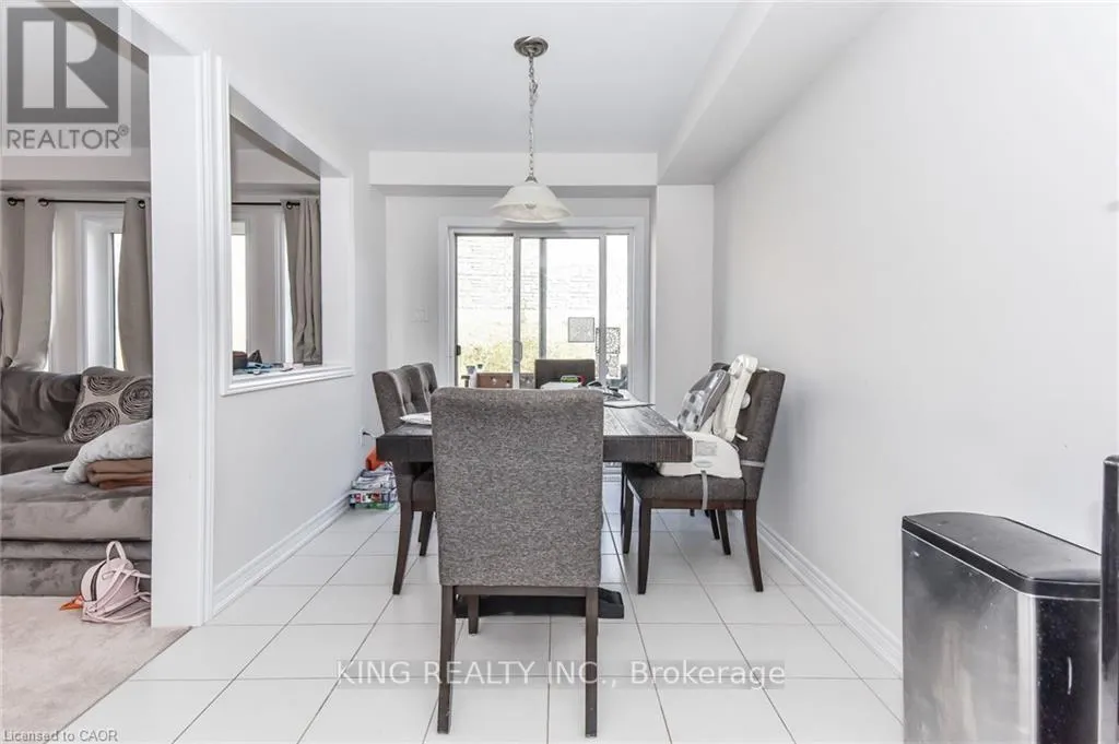 26 - 470 LINDEN DRIVE