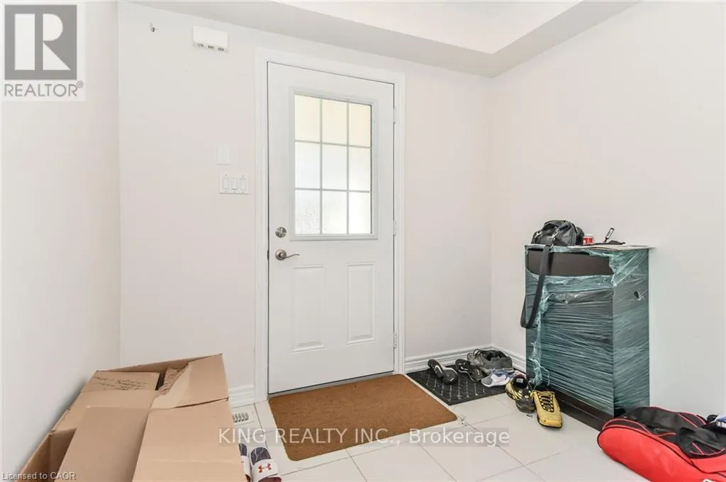 26 - 470 LINDEN DRIVE