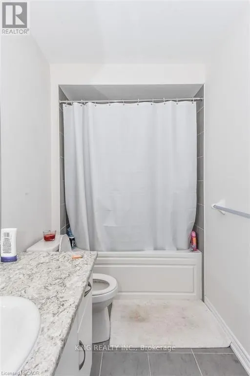 26 - 470 LINDEN DRIVE