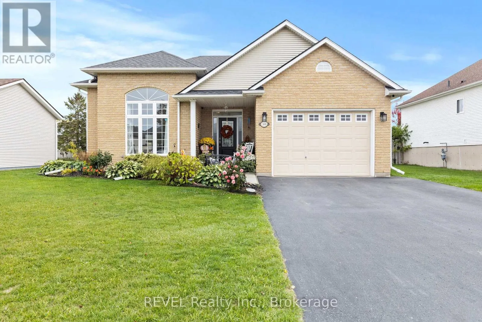 360 ANTOINETTE ROAD