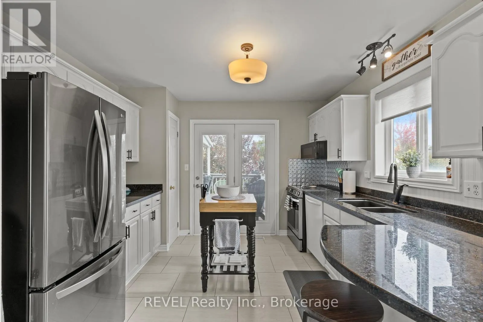 360 ANTOINETTE ROAD