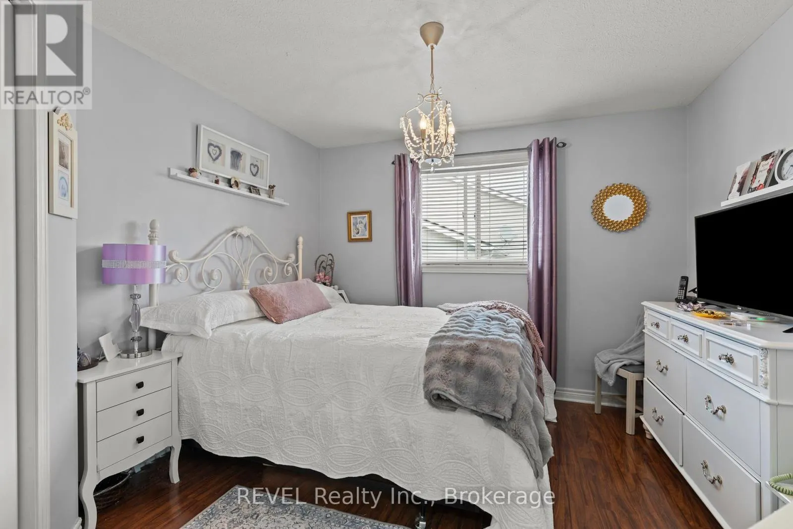 360 ANTOINETTE ROAD