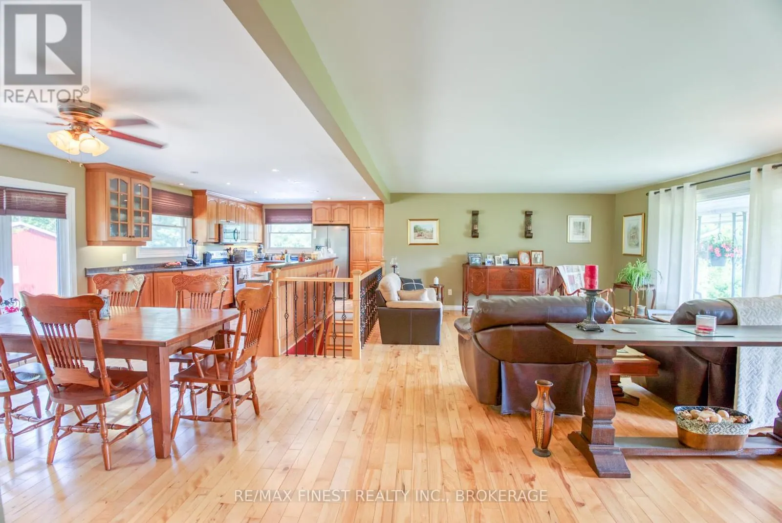 1286 BROCK ROAD