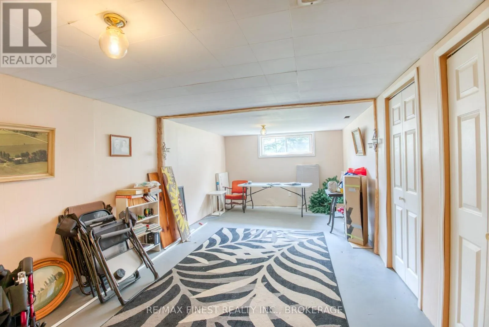 1286 BROCK ROAD