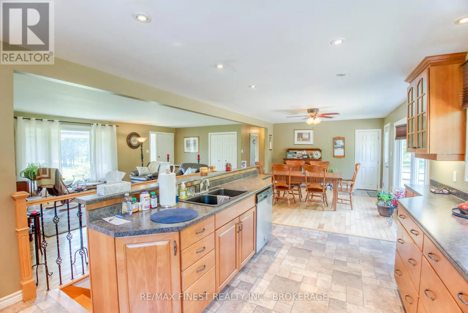 1286 BROCK ROAD