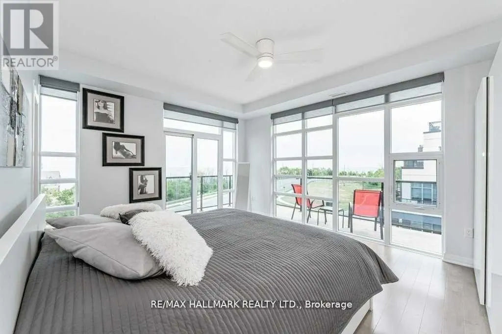 409 - 10 CONCORD PLACE