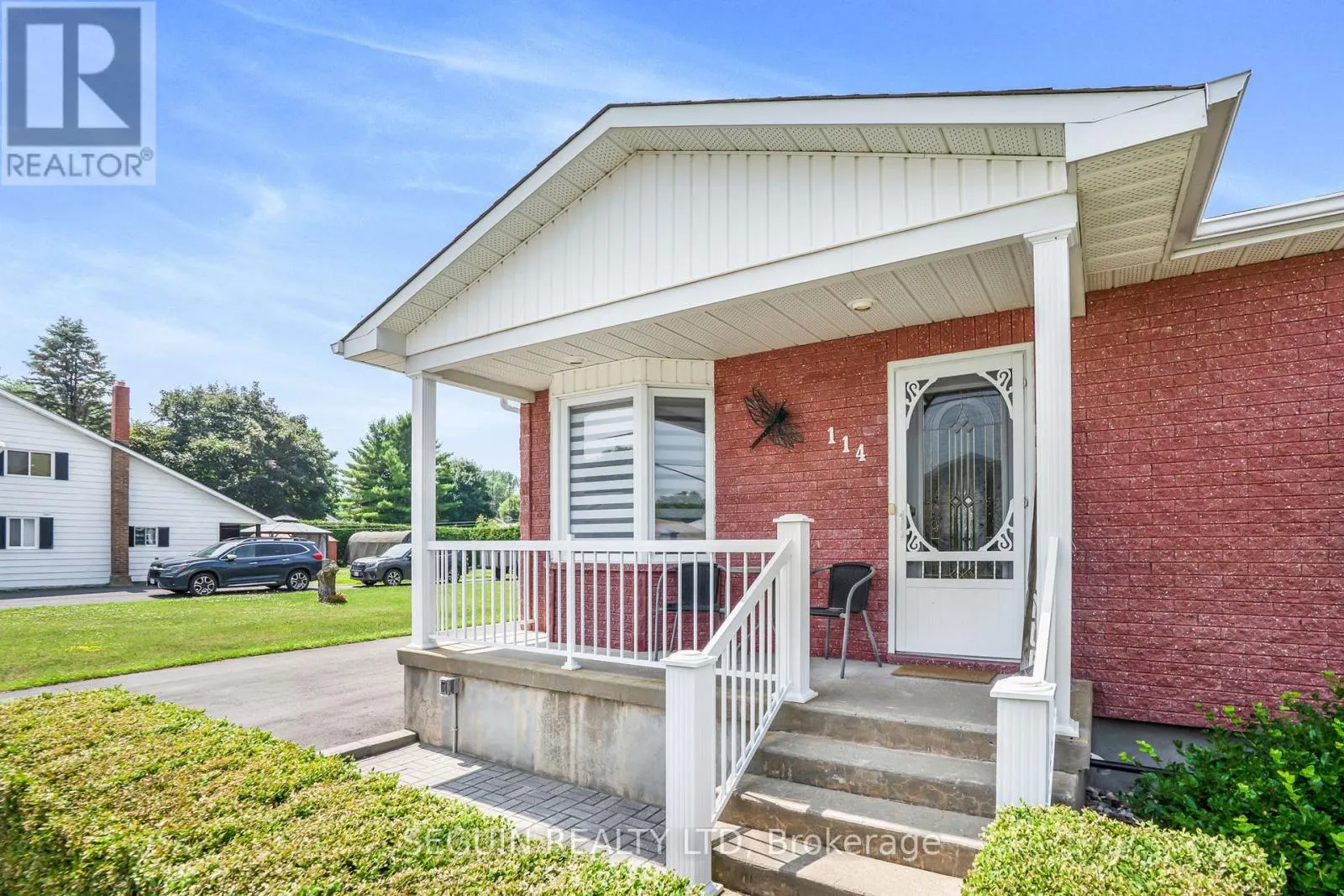 114 STANLEY AVENUE
