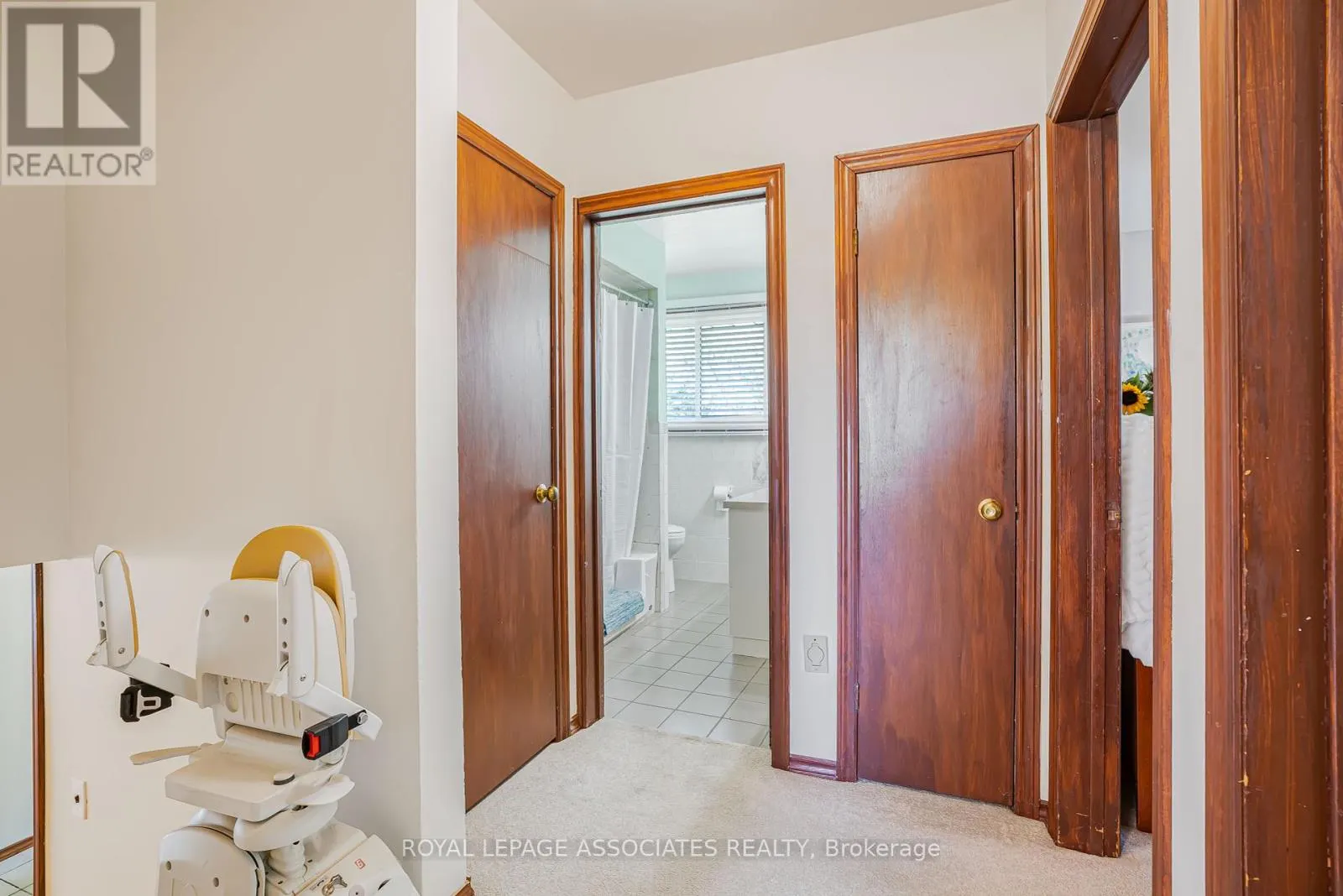 2371 HENDERSHOT ROAD