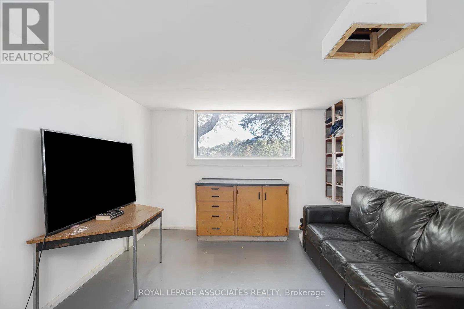 2371 HENDERSHOT ROAD
