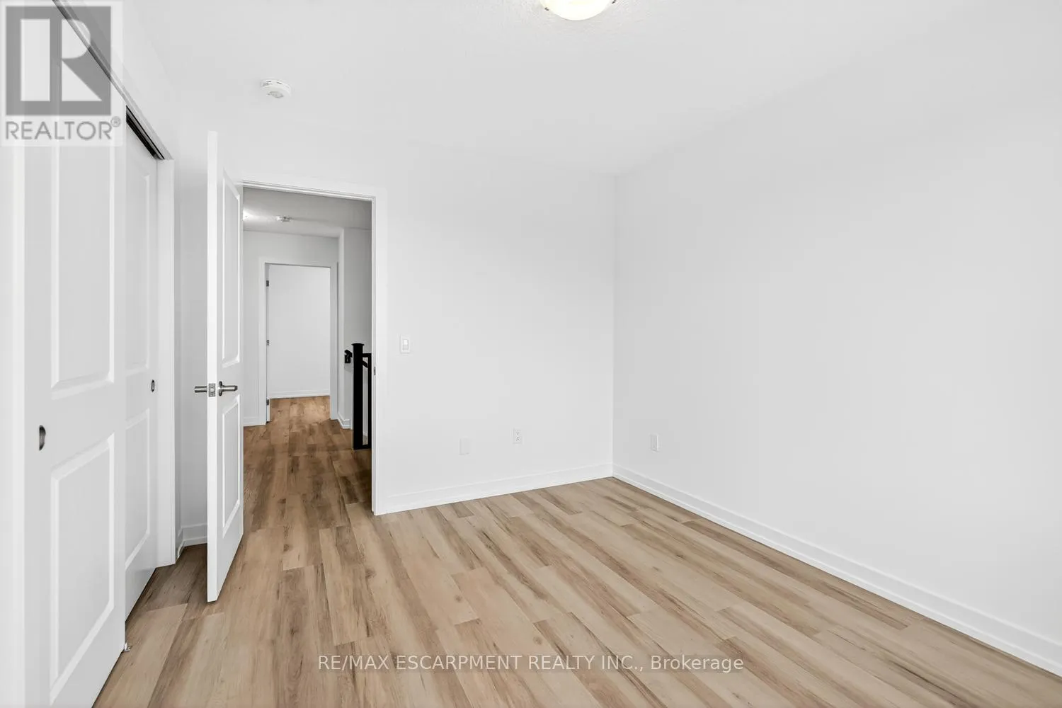 37 - 70 KENESKY DRIVE