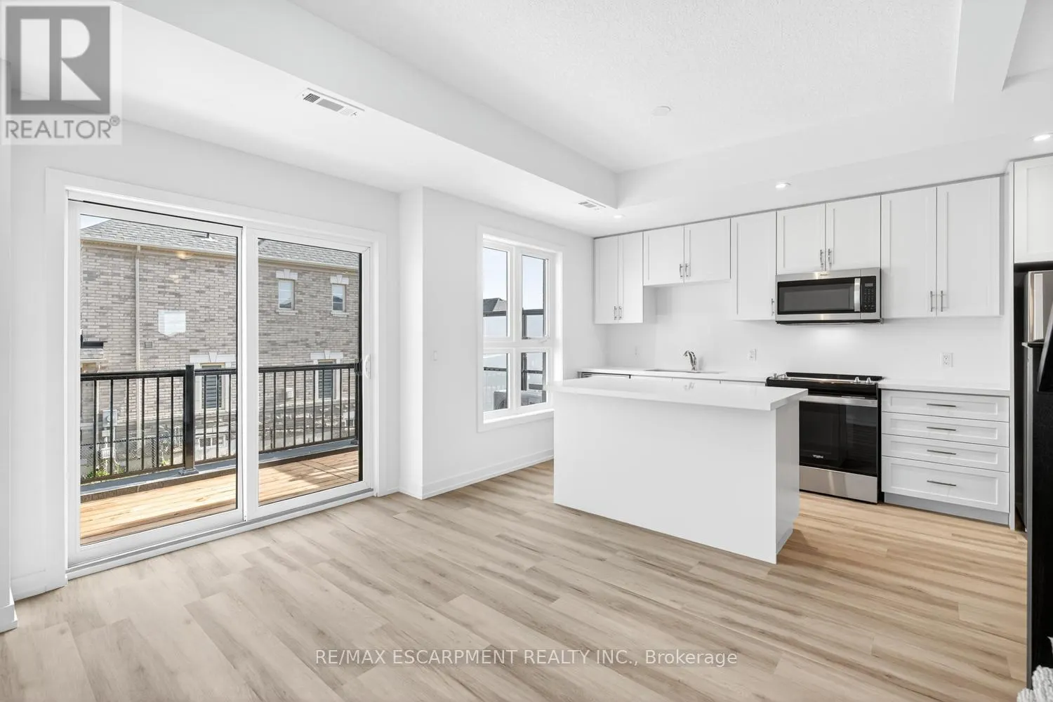 37 - 70 KENESKY DRIVE