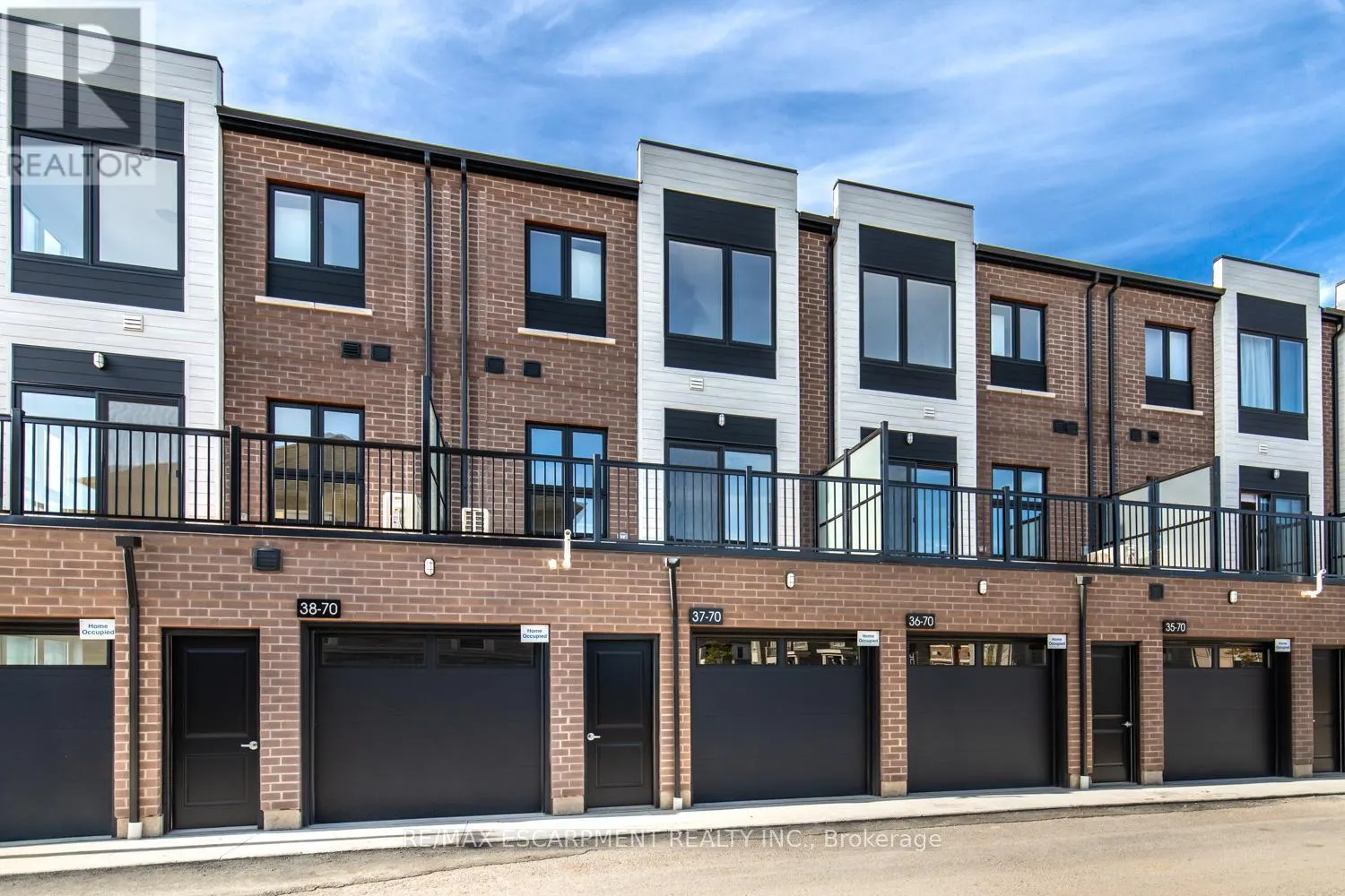 37 - 70 KENESKY DRIVE