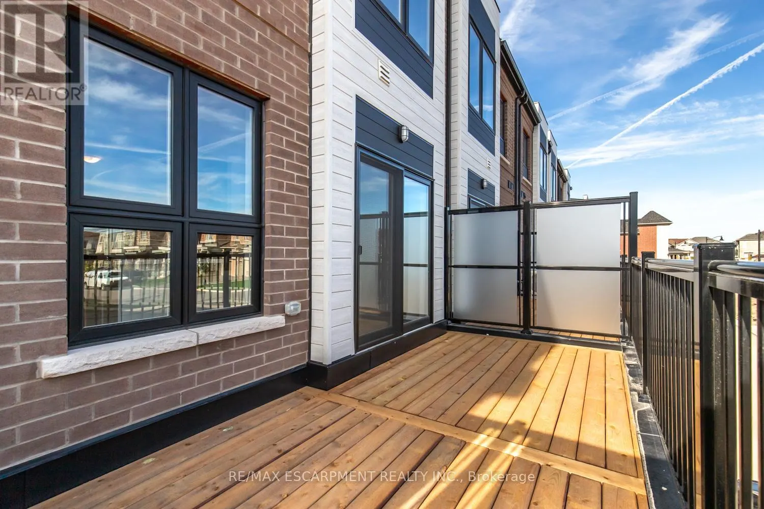37 - 70 KENESKY DRIVE