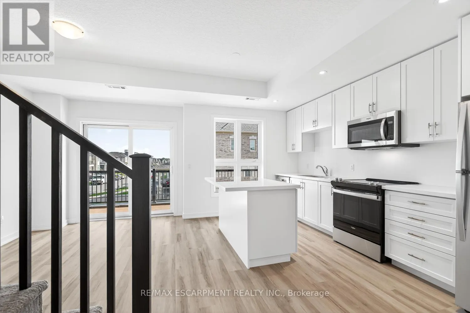 37 - 70 KENESKY DRIVE