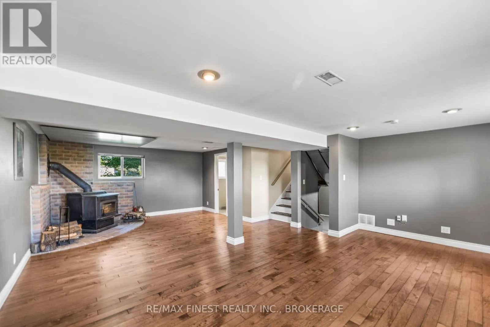 6 MARINO DRIVE