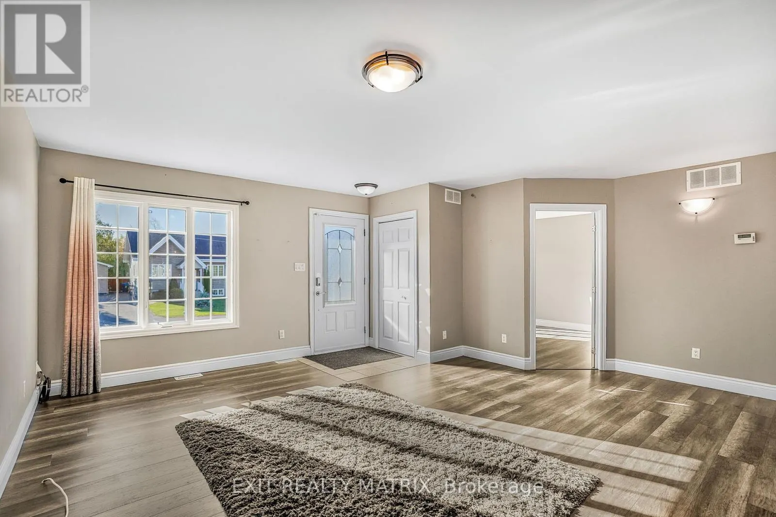 6 TELEGRAPH CRESCENT