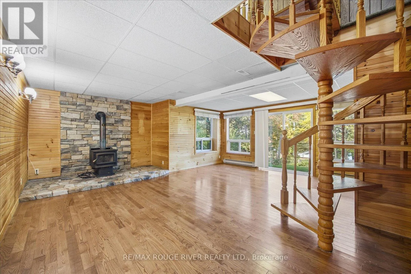 65 CEDARVIEW DRIVE