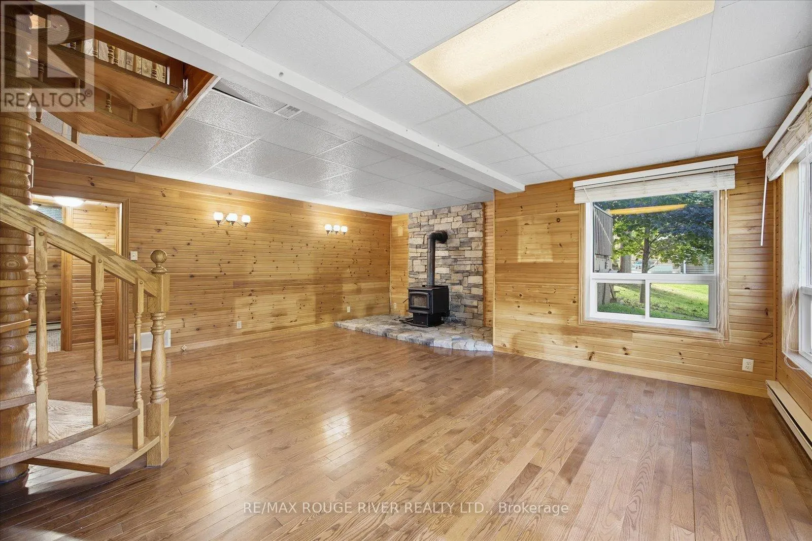 65 CEDARVIEW DRIVE