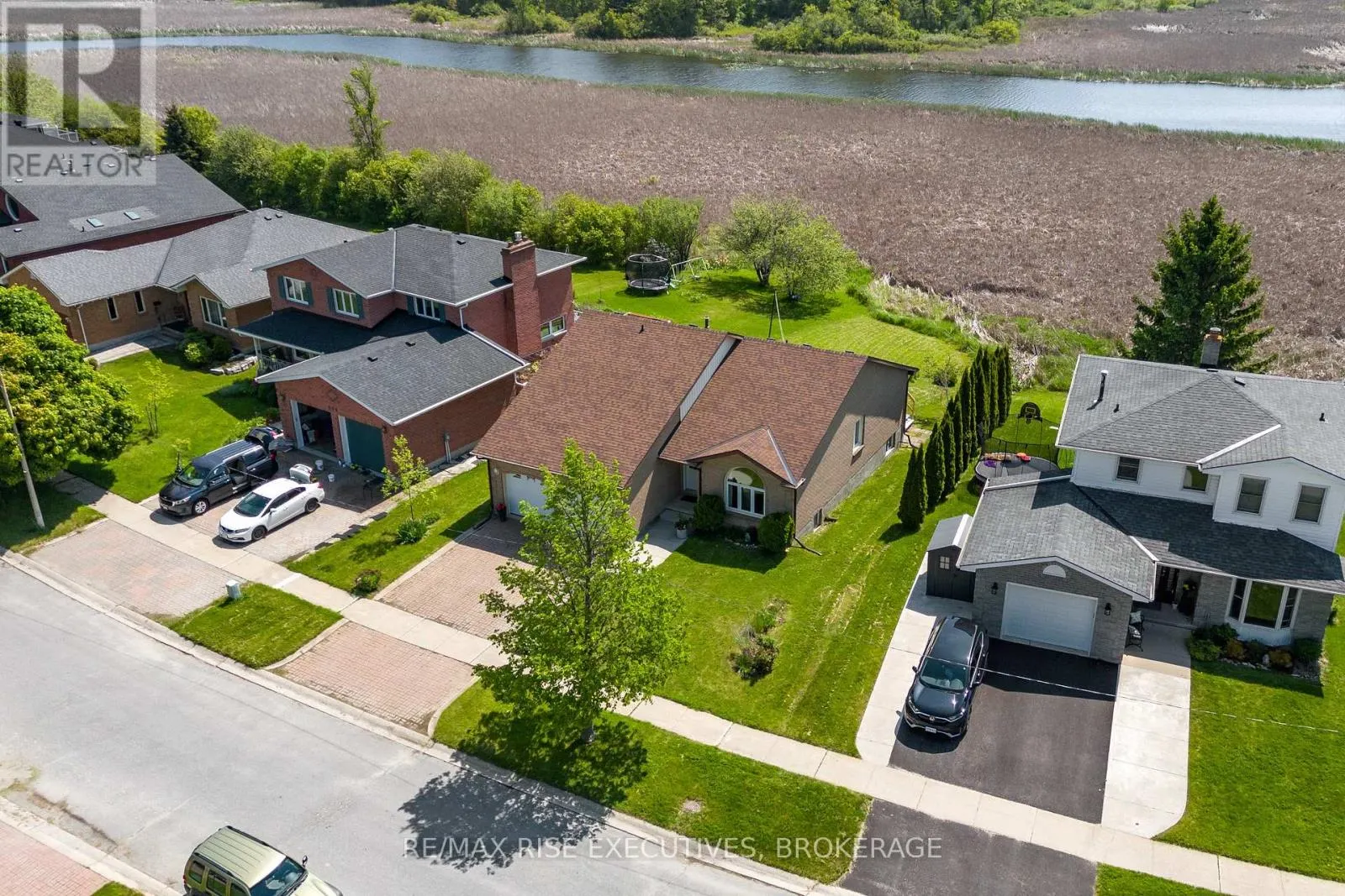 656 RIVERMEADE AVENUE