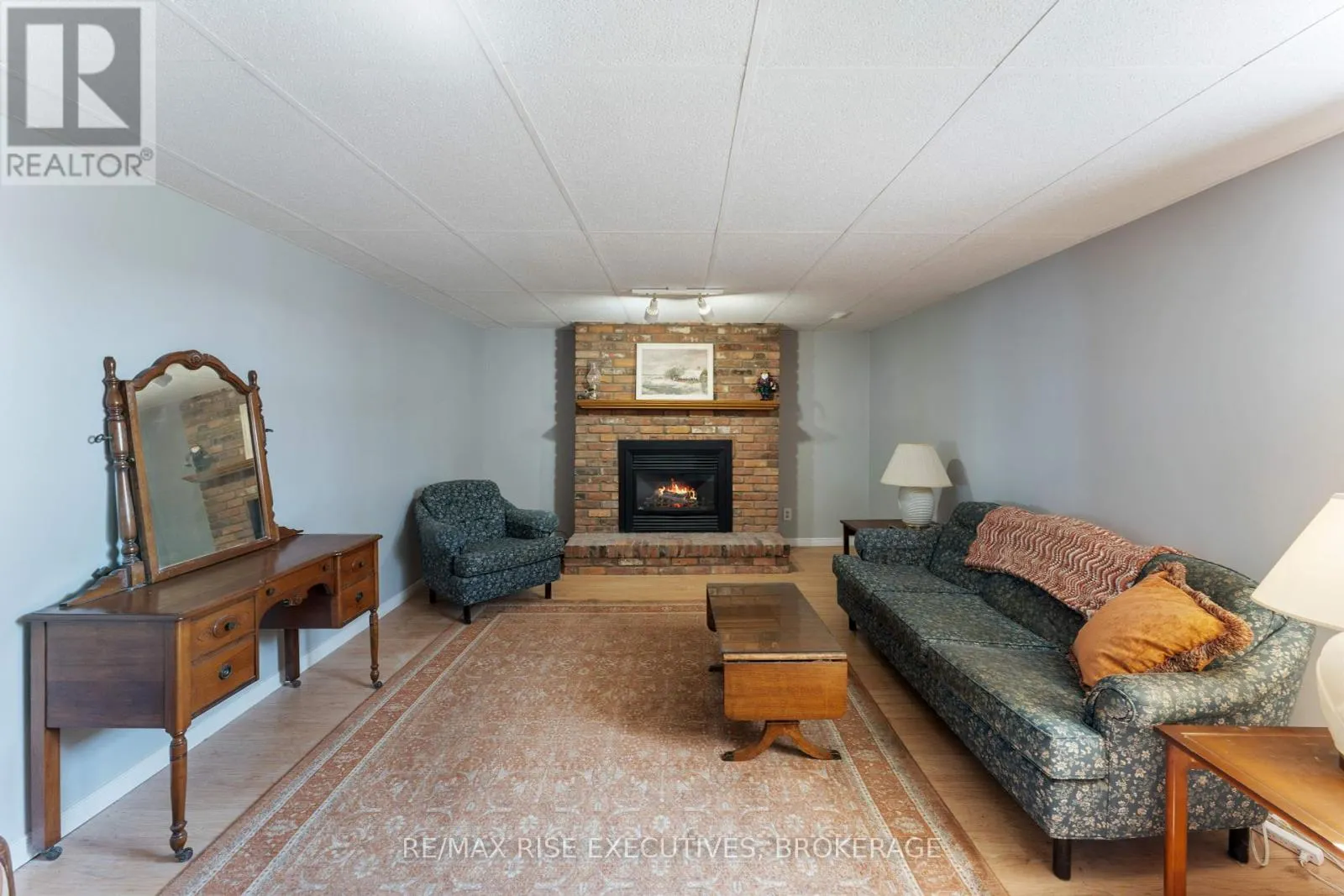656 RIVERMEADE AVENUE