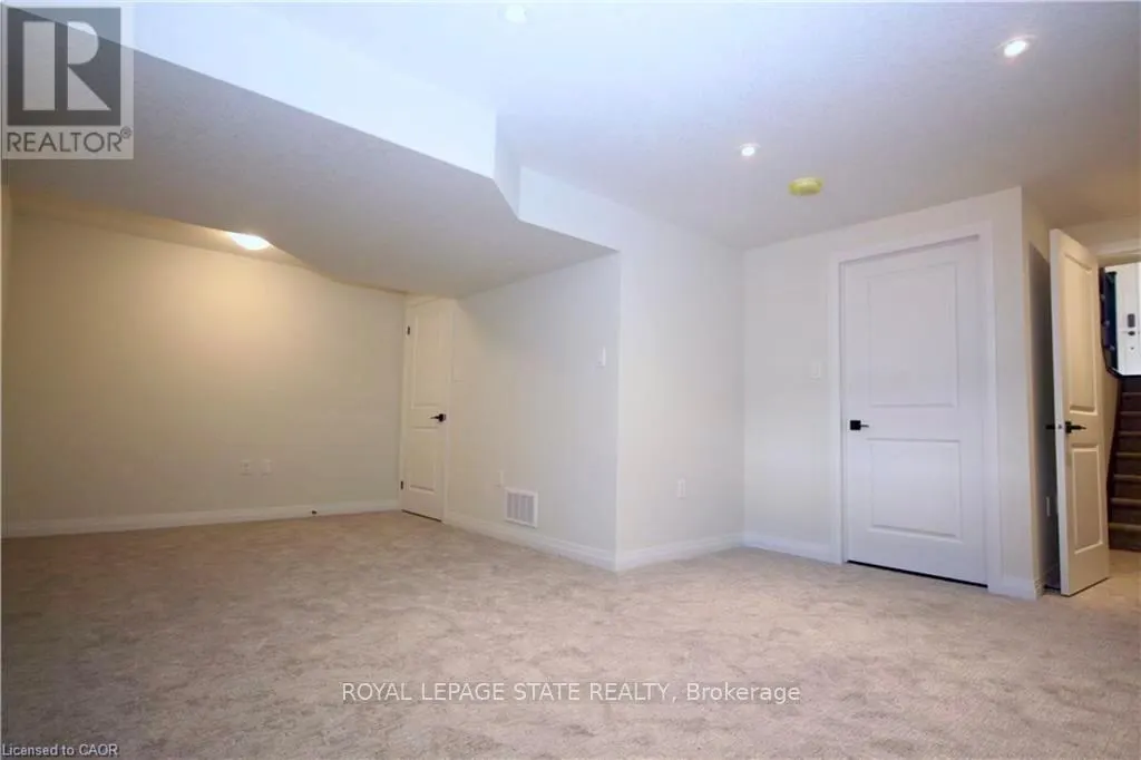 13 DRESSER LANE