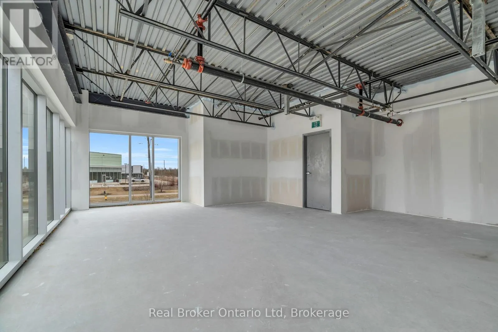 1 - FULL - 595 HANLON CREEK BOULEVARD, #1 - Full