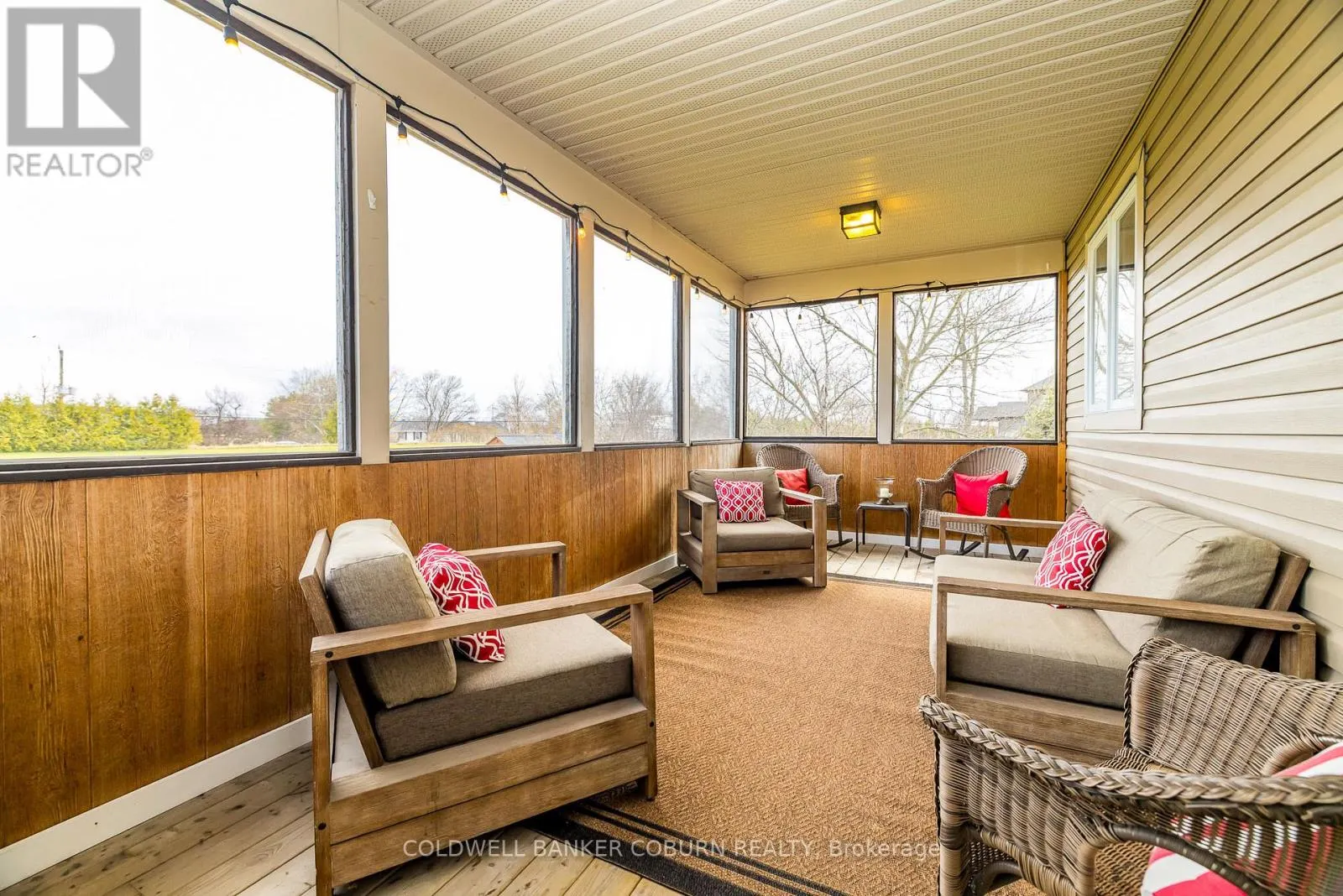270 WEST LAKE CIRCLE