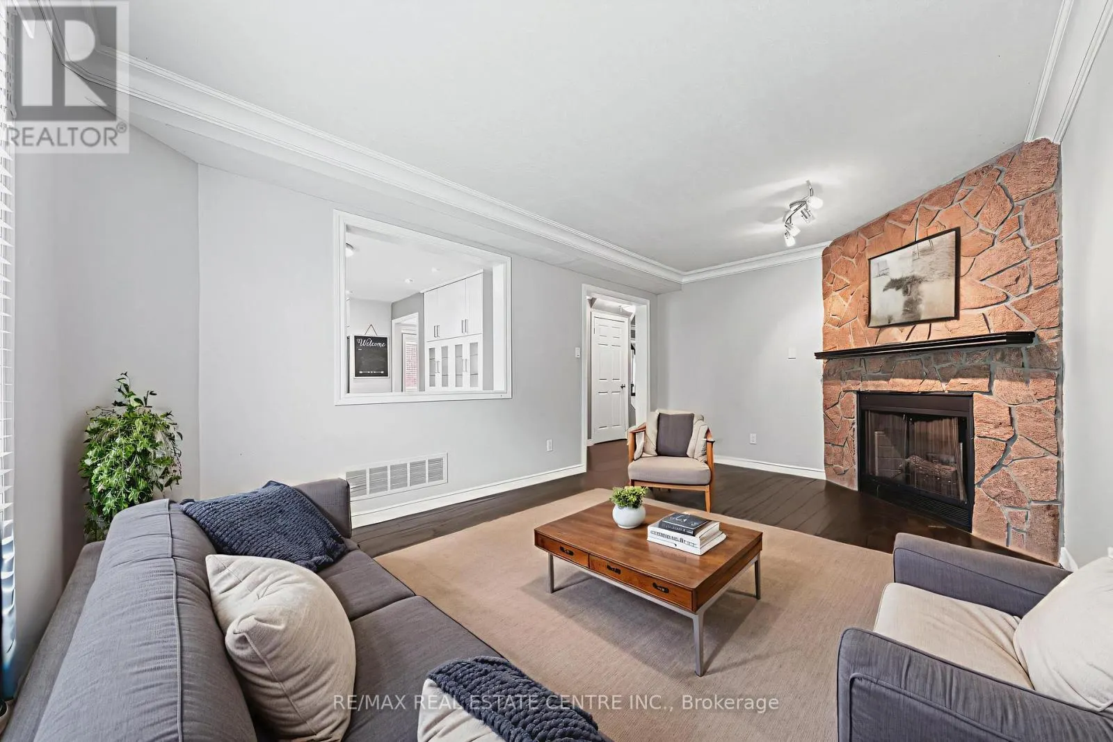 163 GLENVALLEY DRIVE