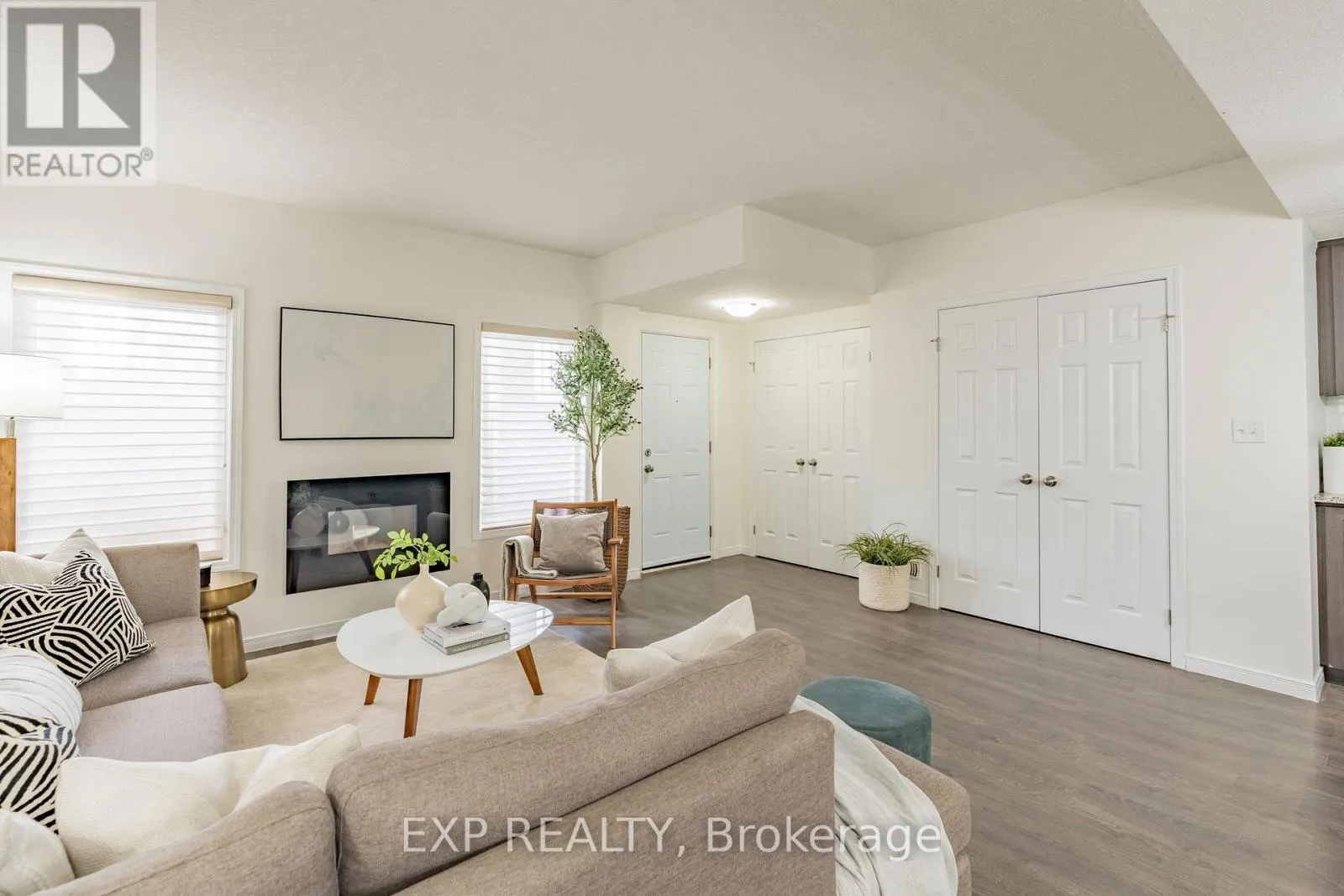 18 - 1662 FISCHER HALLMAN ROAD