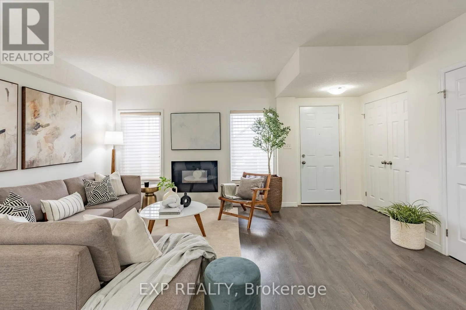 18 - 1662 FISCHER HALLMAN ROAD