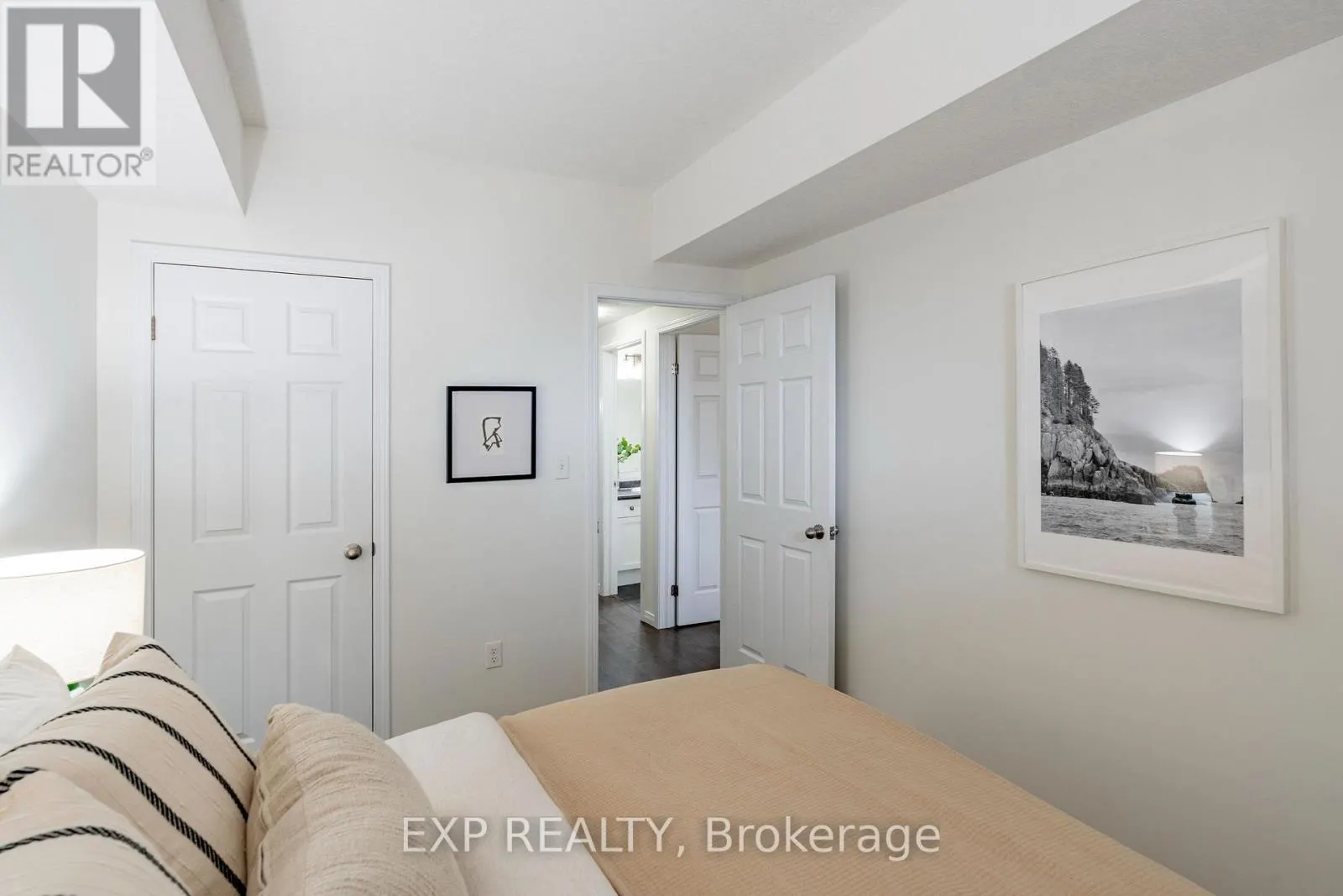 18 - 1662 FISCHER HALLMAN ROAD