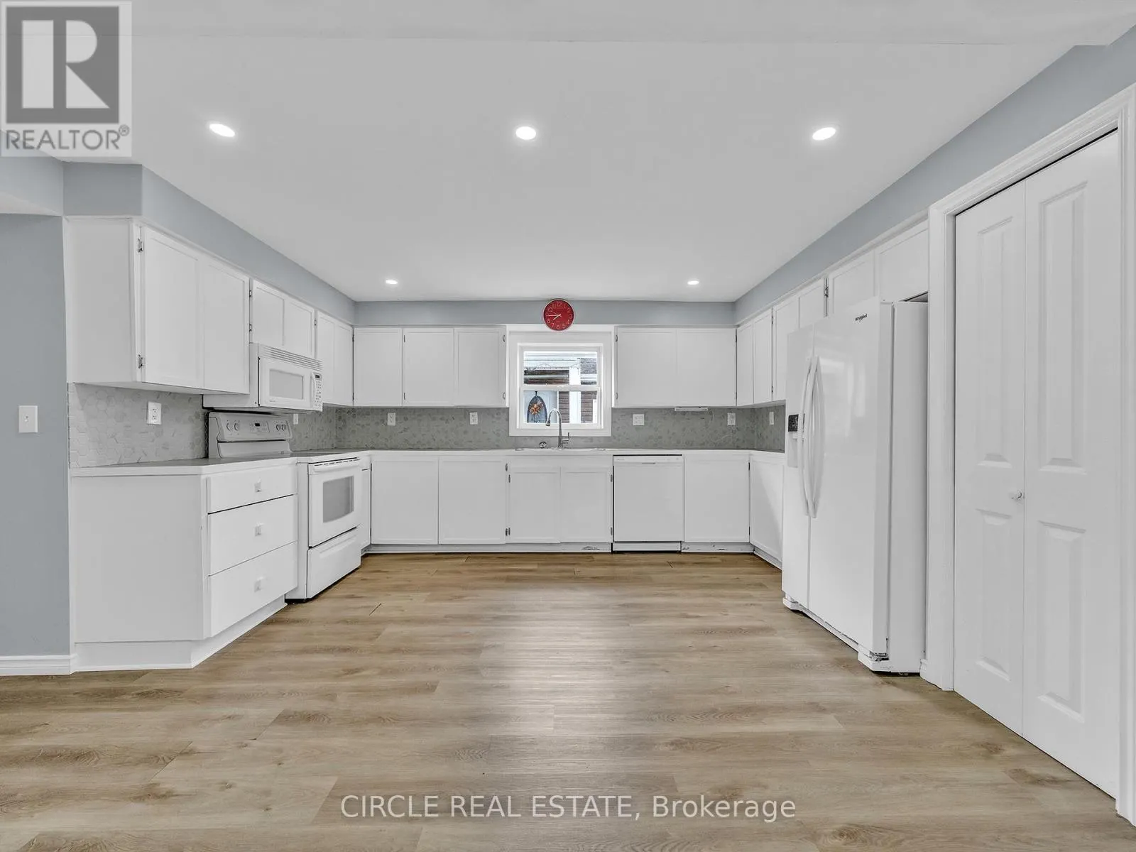5 CHERRY STREET