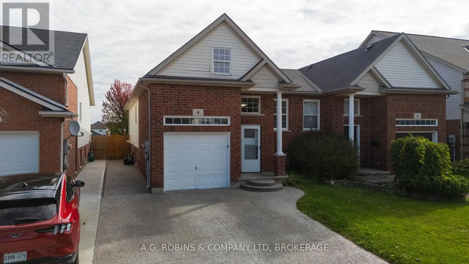 8 MCBRIDE DRIVE